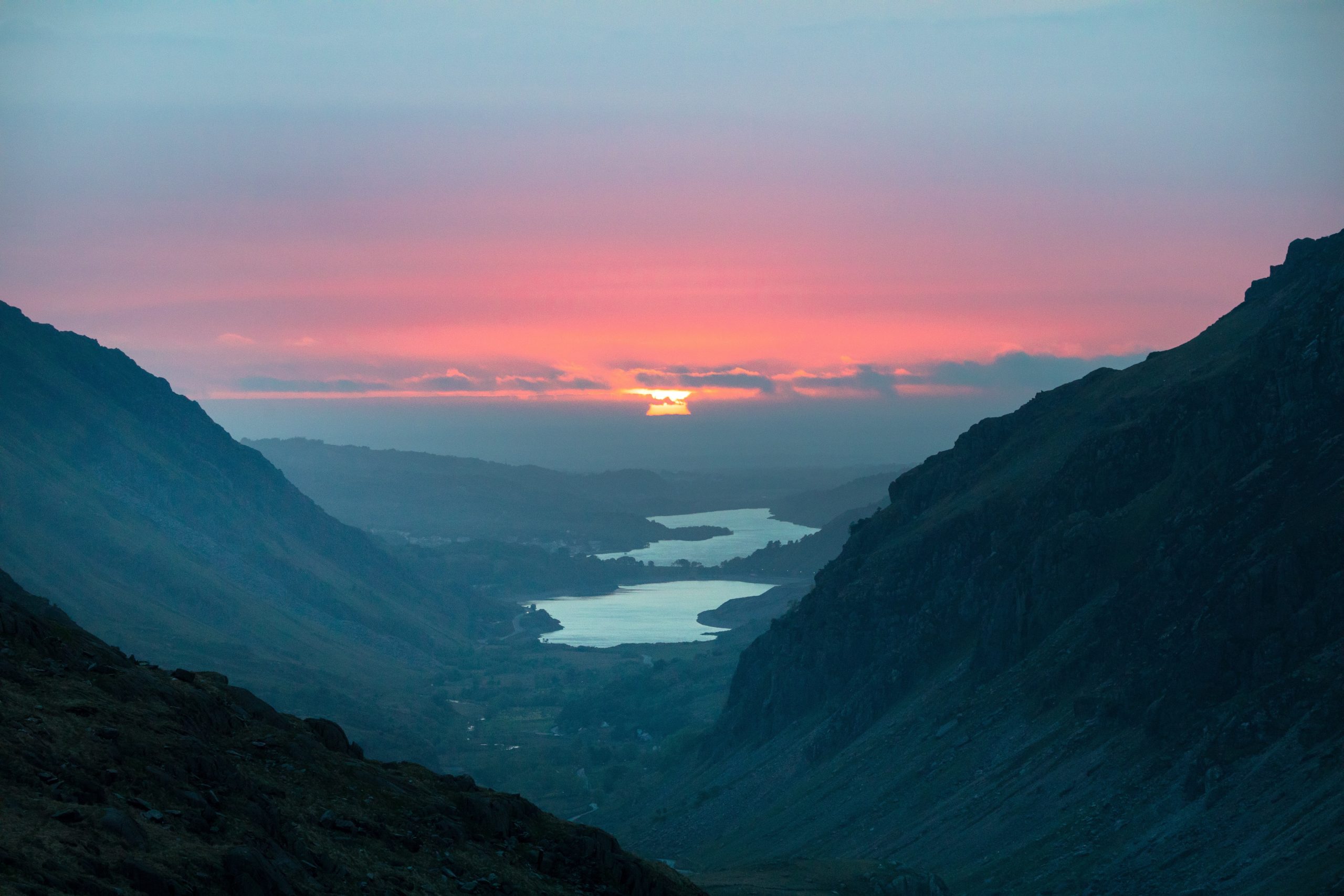 Take on Trek Snowden at night in 2025